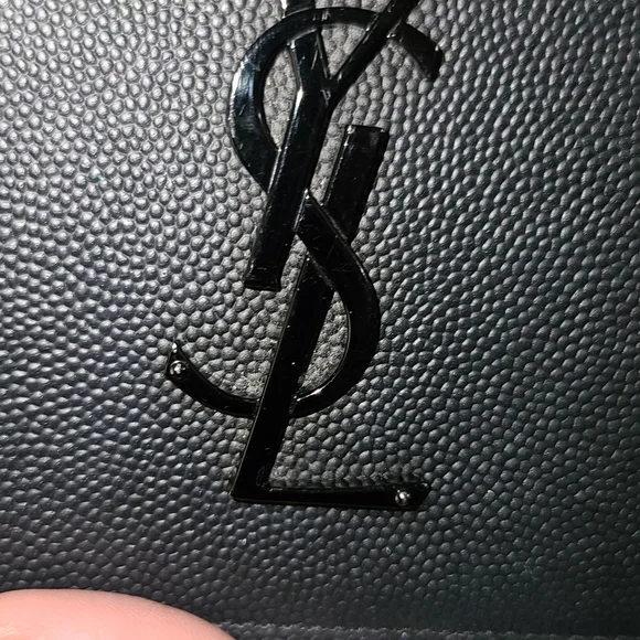Authentic YSL black leather long wallet - Picture 13 of 15